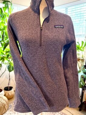 $148 Patagonia 1/4 Zip Better Sweater Women’s S Hiking Athletic Spring Purple